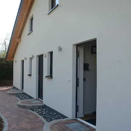 דירה Luv & Lee - Apt. 02