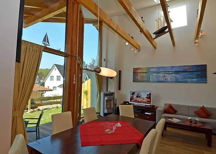 Luv & Lee - Apt. 02 ゼリン